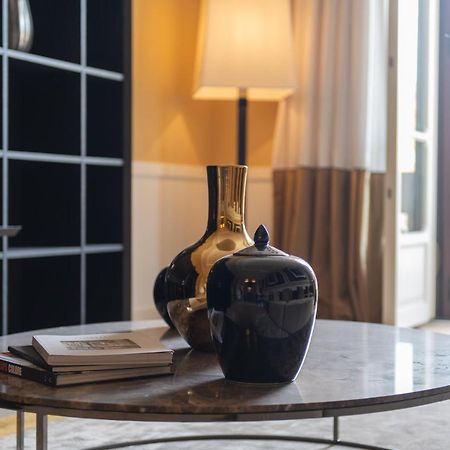 Palazzo Nana Suites & Apartments 那不勒斯 外观 照片
