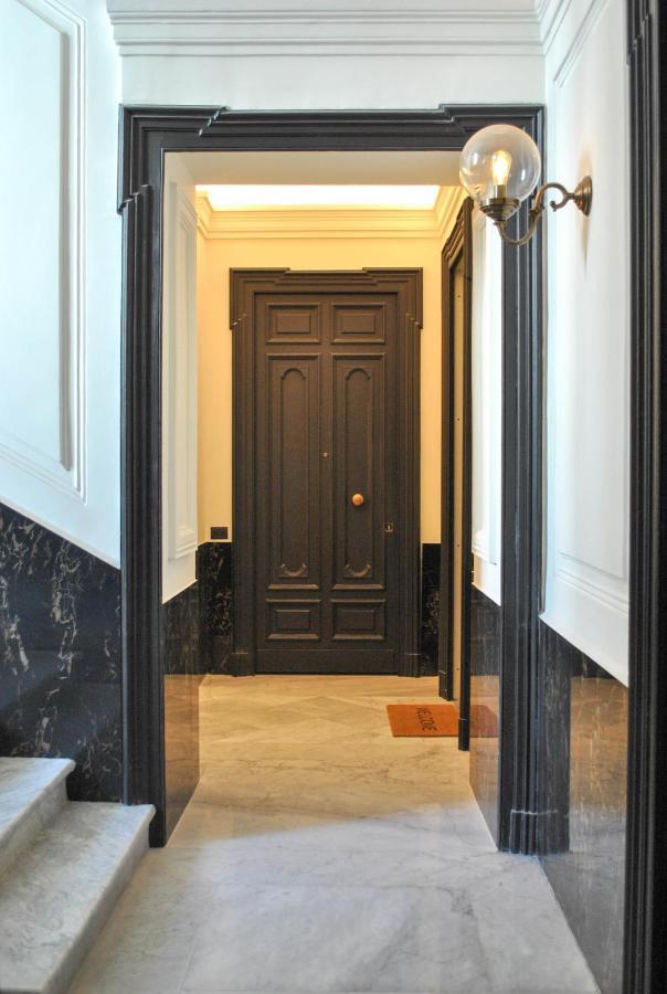 Palazzo Nana Suites & Apartments 那不勒斯 外观 照片