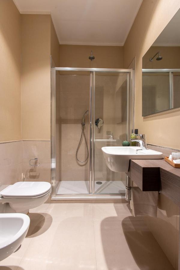 Palazzo Nana Suites & Apartments 那不勒斯 外观 照片