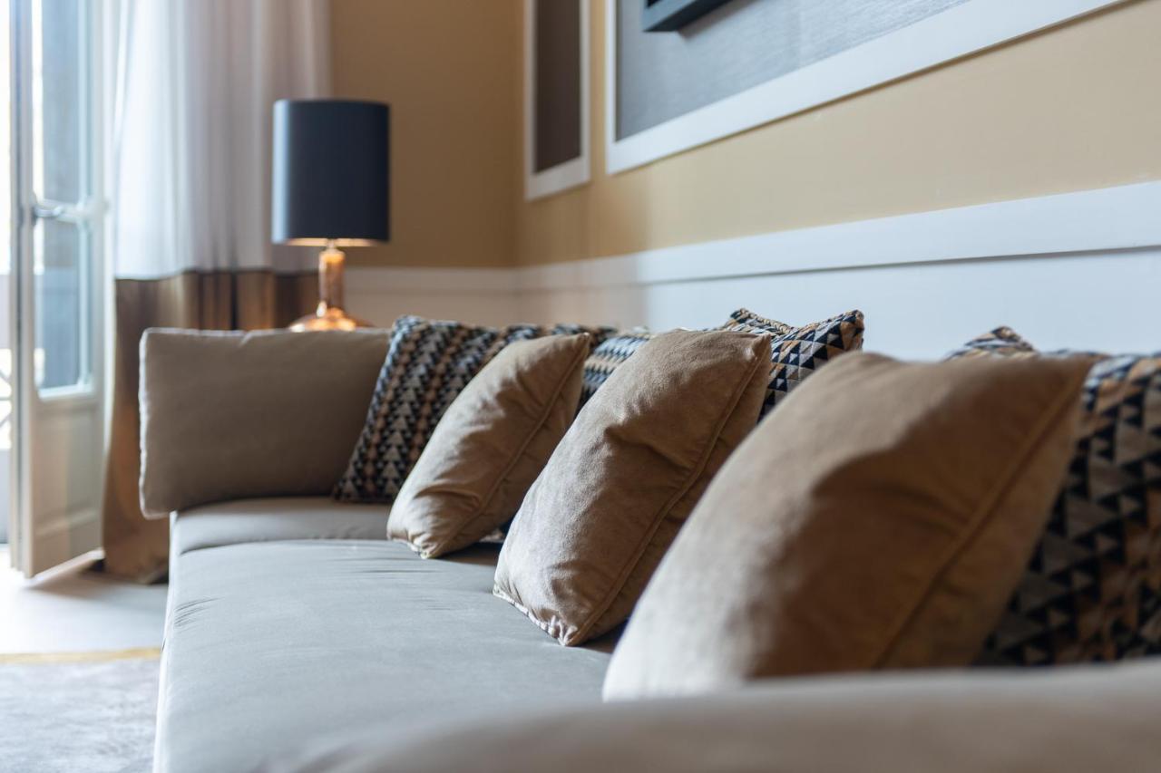 Palazzo Nana Suites & Apartments 那不勒斯 外观 照片